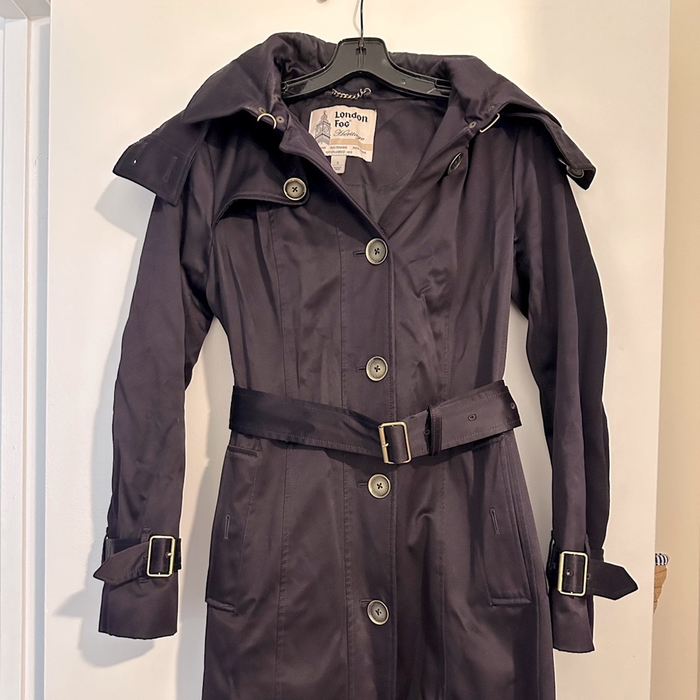 London Fog Raincoat/Trench with hood in deep purple/eggplant